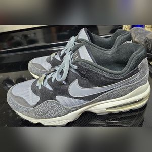Nike Air Max size 12